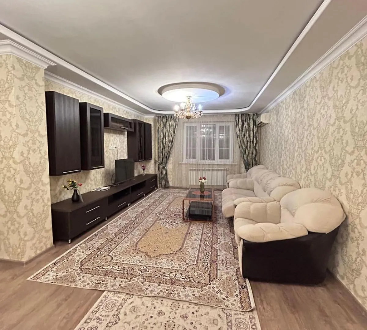 Mega Towers Apartment Vip Almaty