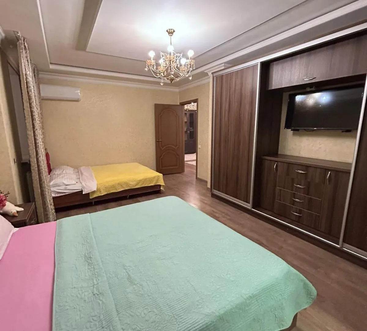 Mega Towers Apartment Vip Almaty